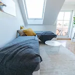 Fullhouse - - K70 - Washing Machine - Smarttv Апартаменты Эйзенах