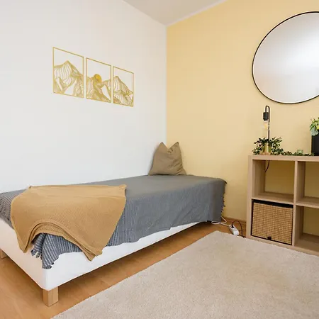 Fullhouse - - K70 - Washing Machine - Smarttv Apartment Eisenach