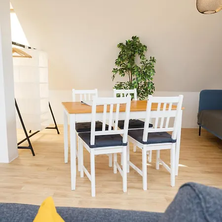 Apartment Fullhouse - - K70 - Washing Machine - Smarttv Eisenach