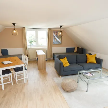 Fullhouse - - K70 - Washing Machine - Smarttv Apartment Eisenach