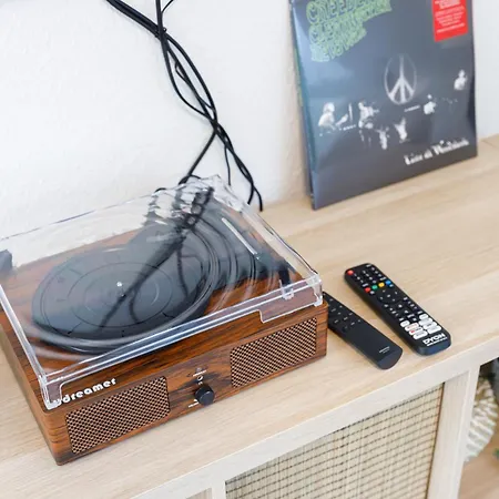 Fullhouse - - K70 - Washing Machine - Smarttv דירה אייזנבאך